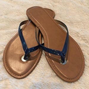 Navy flip flops Banana Republic size 8
